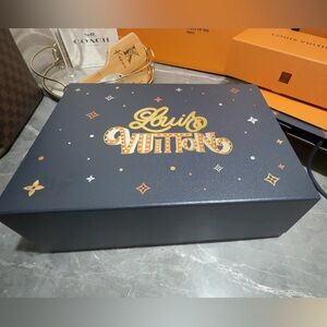 Louis Vuitton Christmas 🎄 2024 Gift Box
